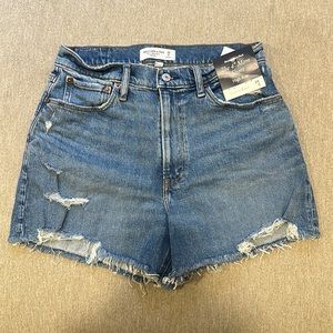 Brand new Abercrombie & Fitch jean shorts with tags on them